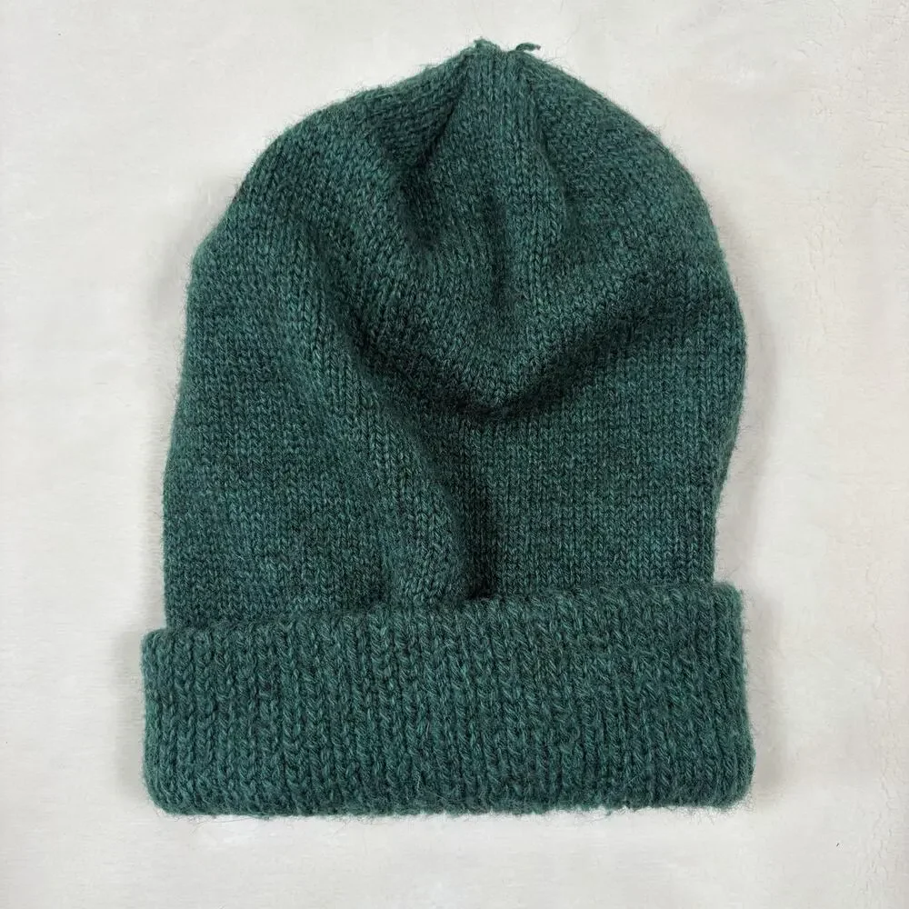 Levi's Green Knit Beanie Hat Cuffed Logo Patch Winter Cap Unisex